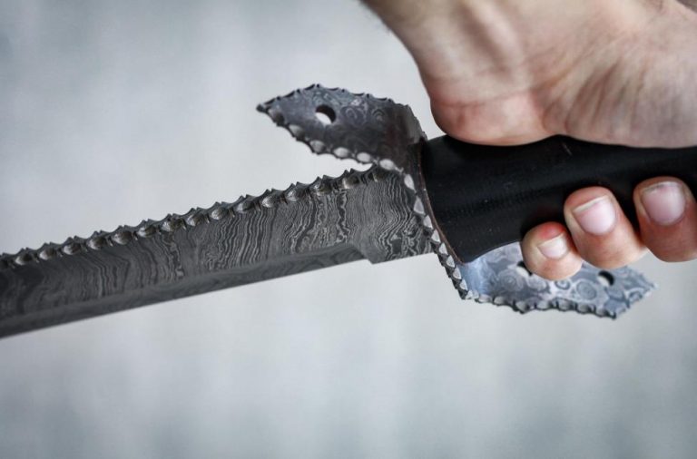 Damascus Steel vs. Carbon Steel Which Is Better?