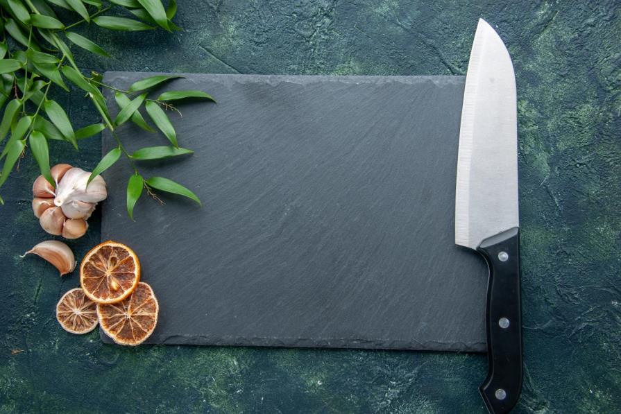Carving knife vs. chef's knife