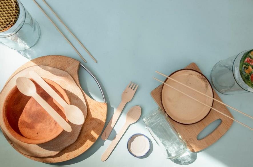 Should you offer bamboo cutting boards as part of your product range