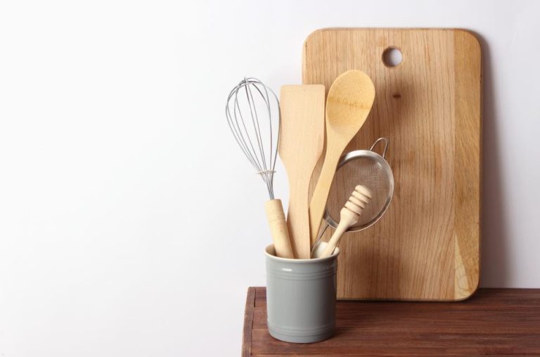 Are Plastic Cutting Boards Safe to Use?