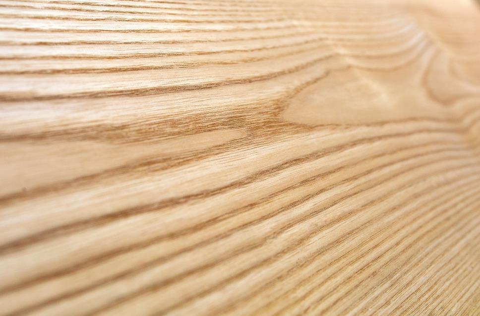 Ash wood cutting board appearance