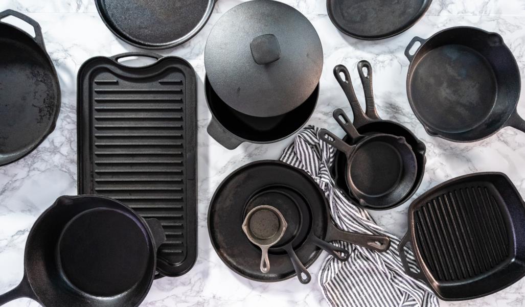 Cast Aluminium vs Cast Iron Casserole Dishes: Which is Best