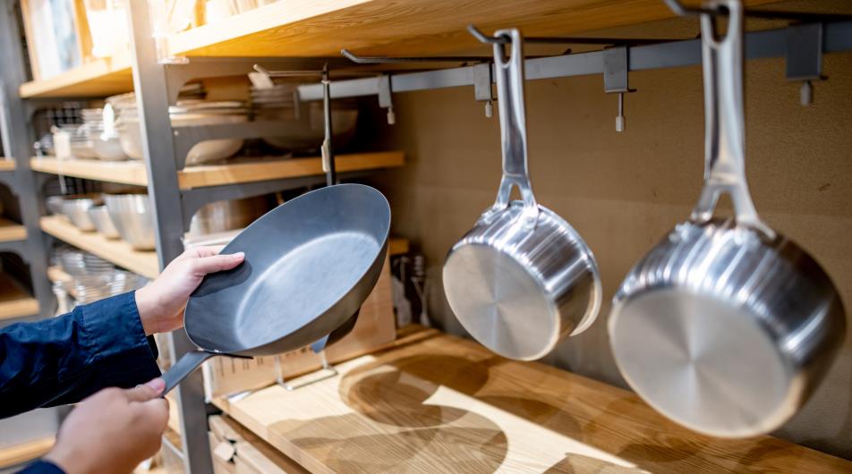 What kind of cookware should you source