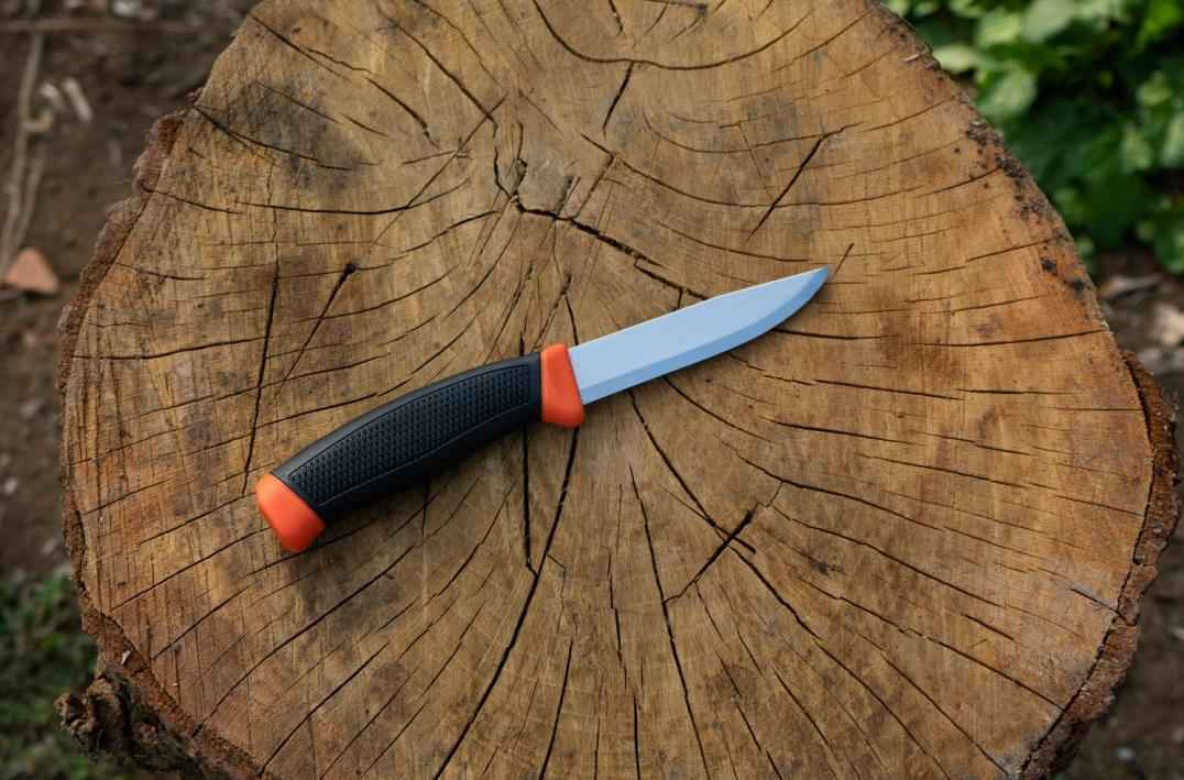 N690 - The Modern Standard Of A Knife Steel — TSPROF