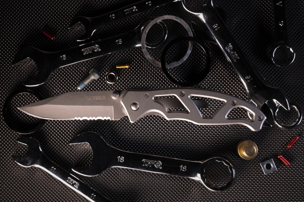 Selecting the right pocket knife for your business
