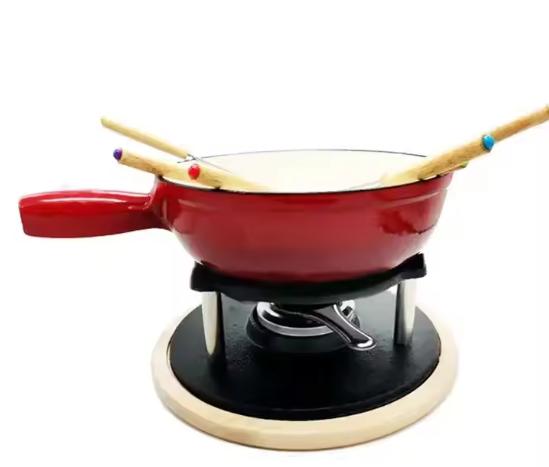 cast iron fondue pot