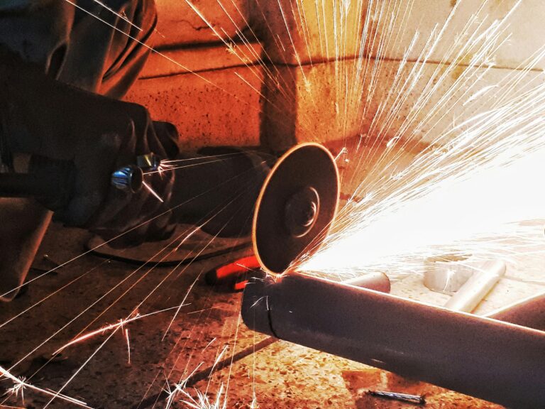 Titanium vs Steel: How to Choose the Best Metal for Your Needs