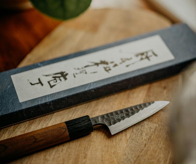 ナイフブレード彫刻の究極ガイド 2025