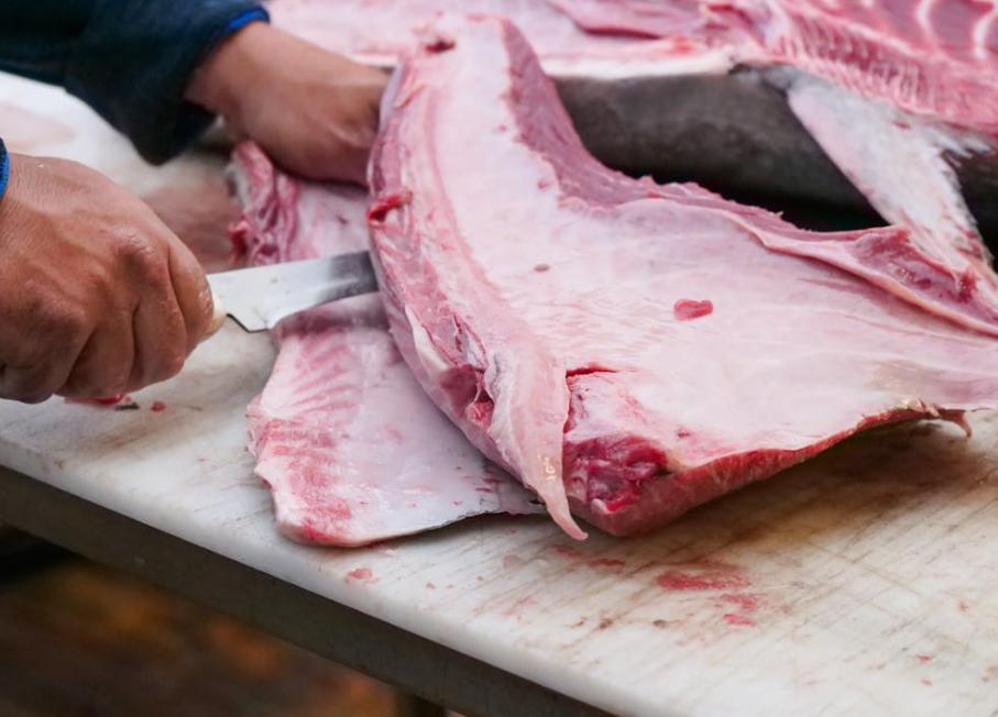 Which Boning Knife Is Better for Different Commercial Applications