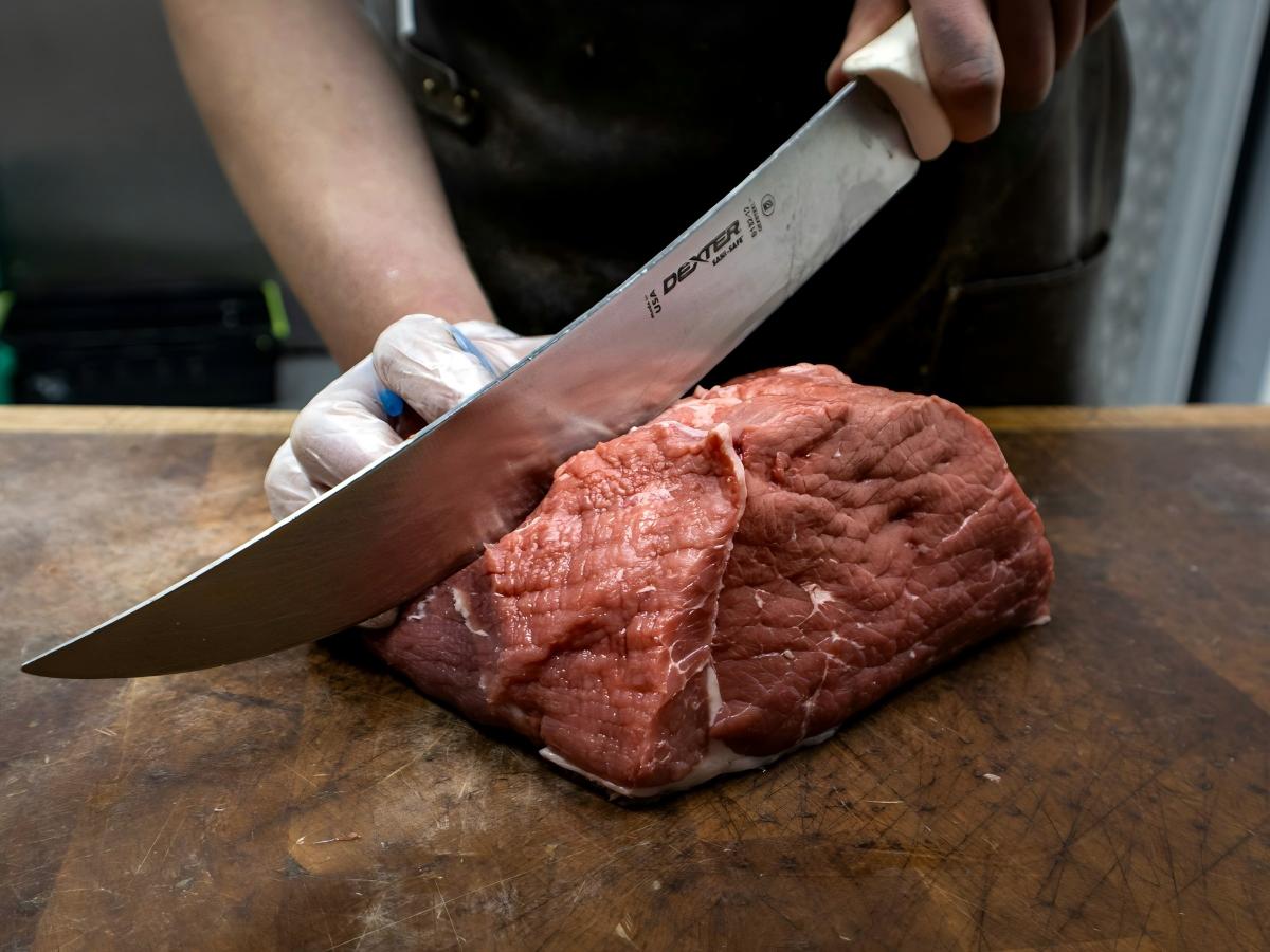 butcher knife vs cleaver